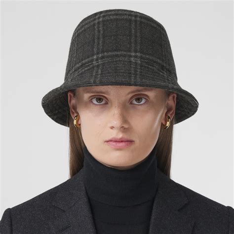 cappello burberry pescatore|Burberry Donna Cappello pescatore .